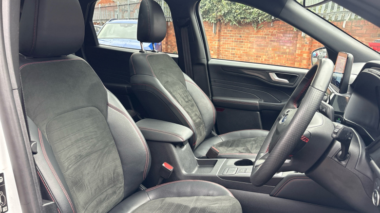 Ford Kuga 2.5 FHEV ST-Line X Edition 5dr CVT Hybrid Estate